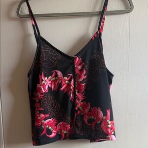 Jade V-Neck Spaghetti-Strap Camisole in Black and Red